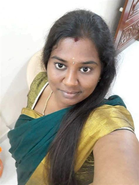 tamil aunty sexy videos|Chennai auntyai ookum tamil aunty xxx videos